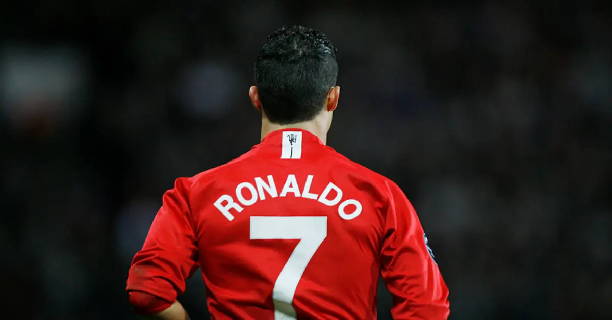 เส้นทางการเป็นราชันแห่งโลก ฟุตบอล ของ คริสเตียโน่ โรนัลโด้